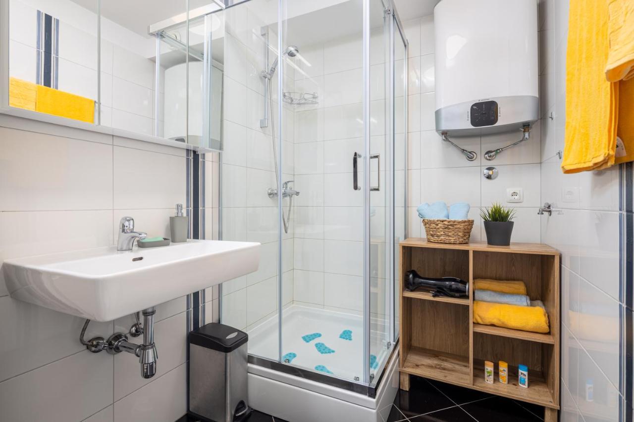 4 Us Apartment Split Luaran gambar